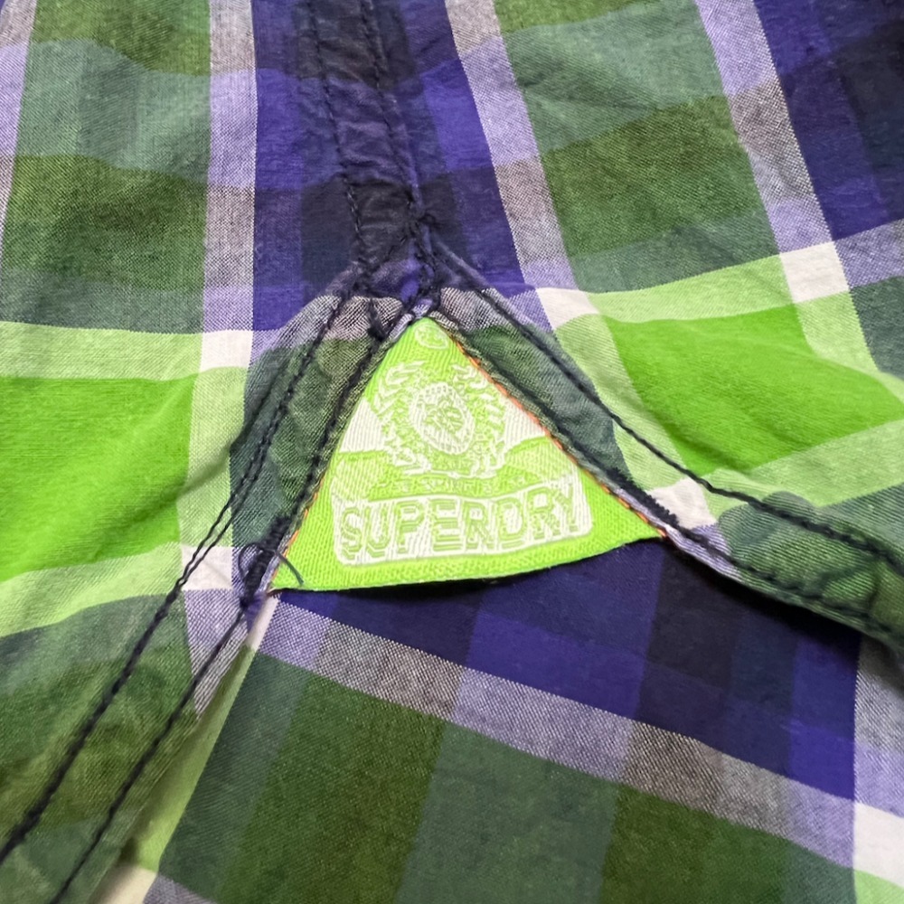 【近全新】 SuperDry 短袖襯衫 短袖格紋襯衫 格紋襯衫 小版男裝 二手襯衫 二手衣 休閒襯衫 極度乾燥-細節圖4
