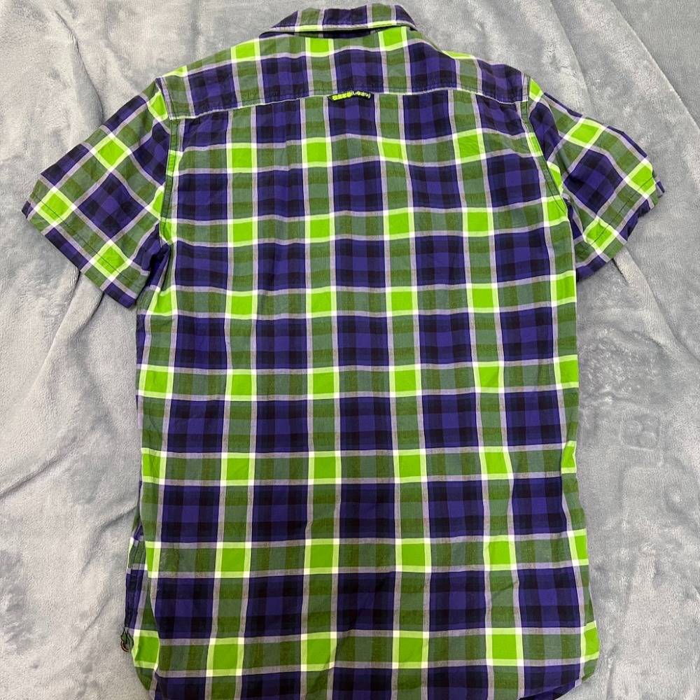 【近全新】 SuperDry 短袖襯衫 短袖格紋襯衫 格紋襯衫 小版男裝 二手襯衫 二手衣 休閒襯衫 極度乾燥-細節圖5