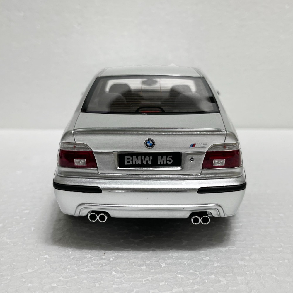 Otto mobile 1/18 BMW E39 M5 ( OT747 )-細節圖2