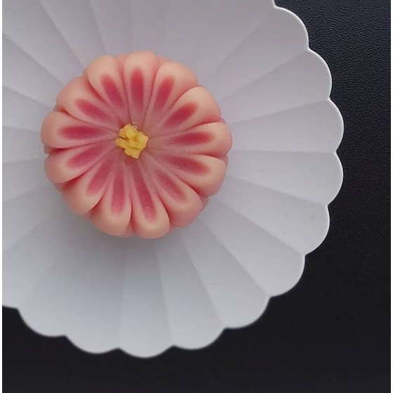 日本正版傳世級藝術品 1616 arita TY 柳原照弘有田燒110mm菊皿最佳生日禮物情人節禮物結婚紀念禮物喬遷禮物-細節圖8