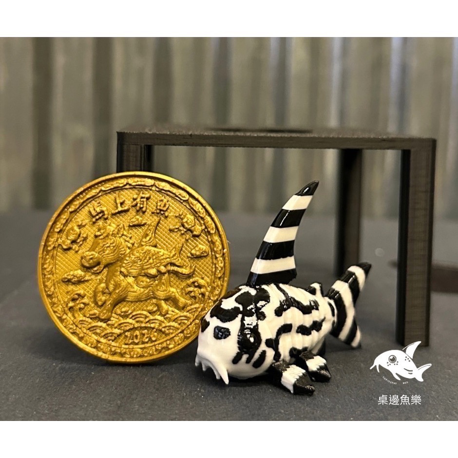 鼠博館-周邊-桌邊魚樂-馬上有魚 鼠魚公仔 模型-細節圖2