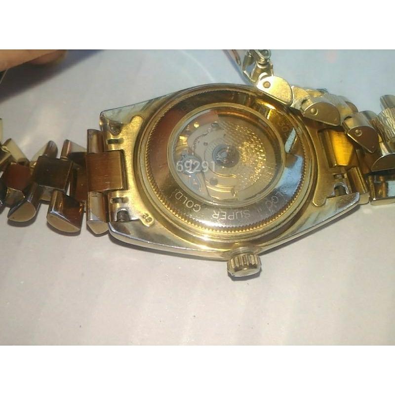 售35000元盒證全~愛其華滿天星鑲鑽18K金錶，愛其華機械錶，金錶，鑽錶，滿天星，愛其華，錶～愛其華滿天星18K金鑽錶-細節圖5