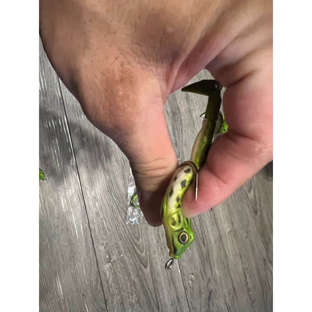 ~子甄彣璟~雷蛙 旋轉雙腿 8.5cm/5g 碎步蛙 黑魚剋星 雷強 青蛙 仿生蛙 路亞餌 假餌 誘餌 仿生餌 擬餌-細節圖6