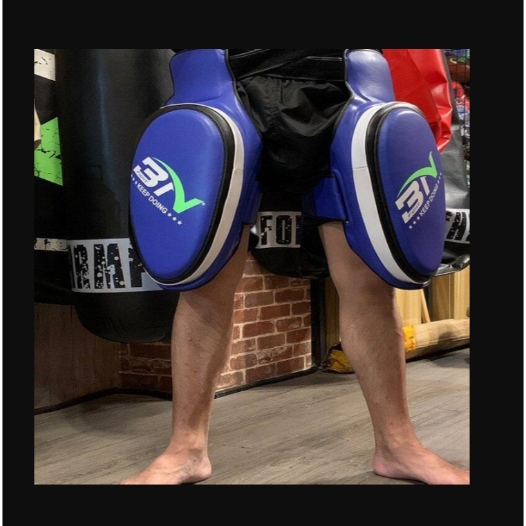~子甄彣璟~加厚款 BN護大腿靶 拳擊 護腿 泰拳 格鬥 散打 搏擊 護腳 運動護具 護具 側踢 對抗訓練(單個價格)-細節圖8