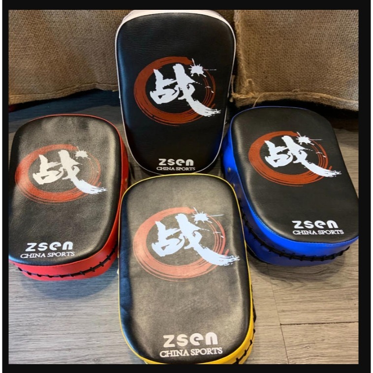 ~子甄彣璟~熱賣中 戰牌踢靶 空手道格鬥訓練 弓形腳靶 拳擊散打 泰拳 手靶 腿靶 孤行腳靶 跆拳道 武術練習 訓練靶-細節圖5