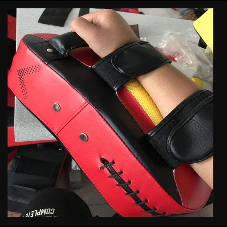 ~子甄彣璟~熱賣中 戰牌踢靶 空手道格鬥訓練 弓形腳靶 拳擊散打 泰拳 手靶 腿靶 孤行腳靶 跆拳道 武術練習 訓練靶-細節圖8