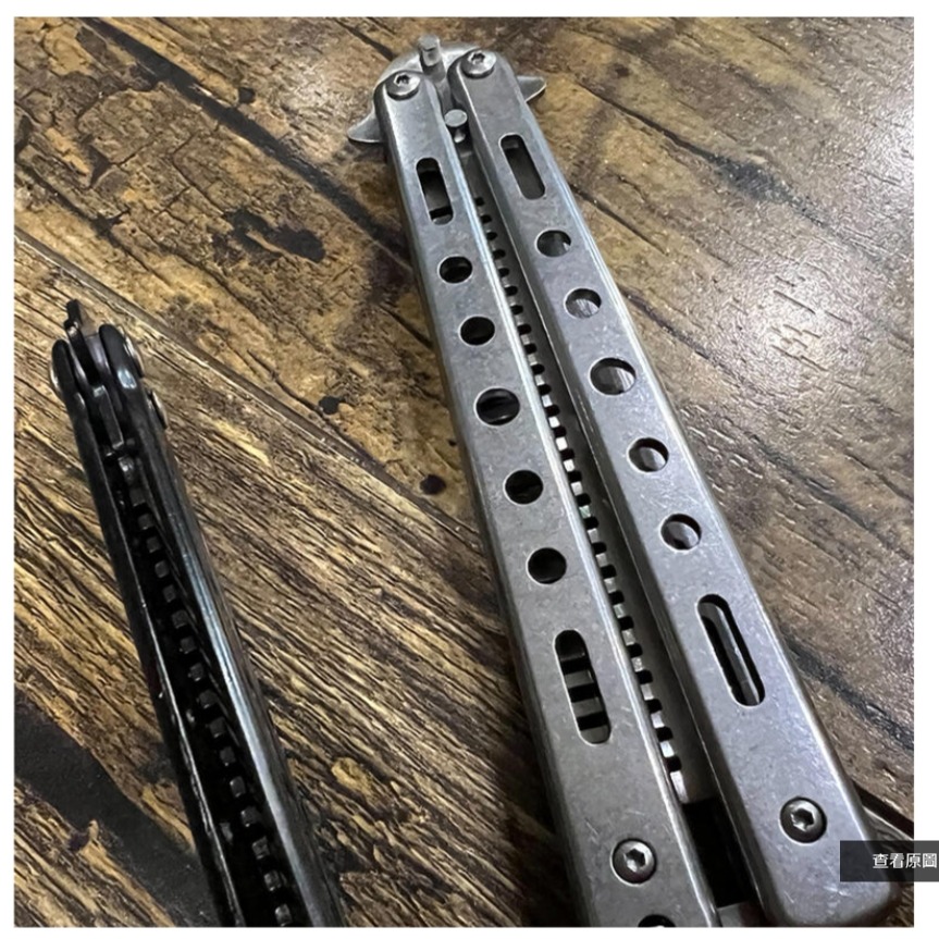 ~子甄彣璟~蝴蝶梳 花式翻轉 甩梳 扁梳 魔法梳 蝴蝶刀梳子 折疊梳 蝴蝶刀造型梳 不鏽鋼梳 梳子 油頭梳 剪髮刀-細節圖7