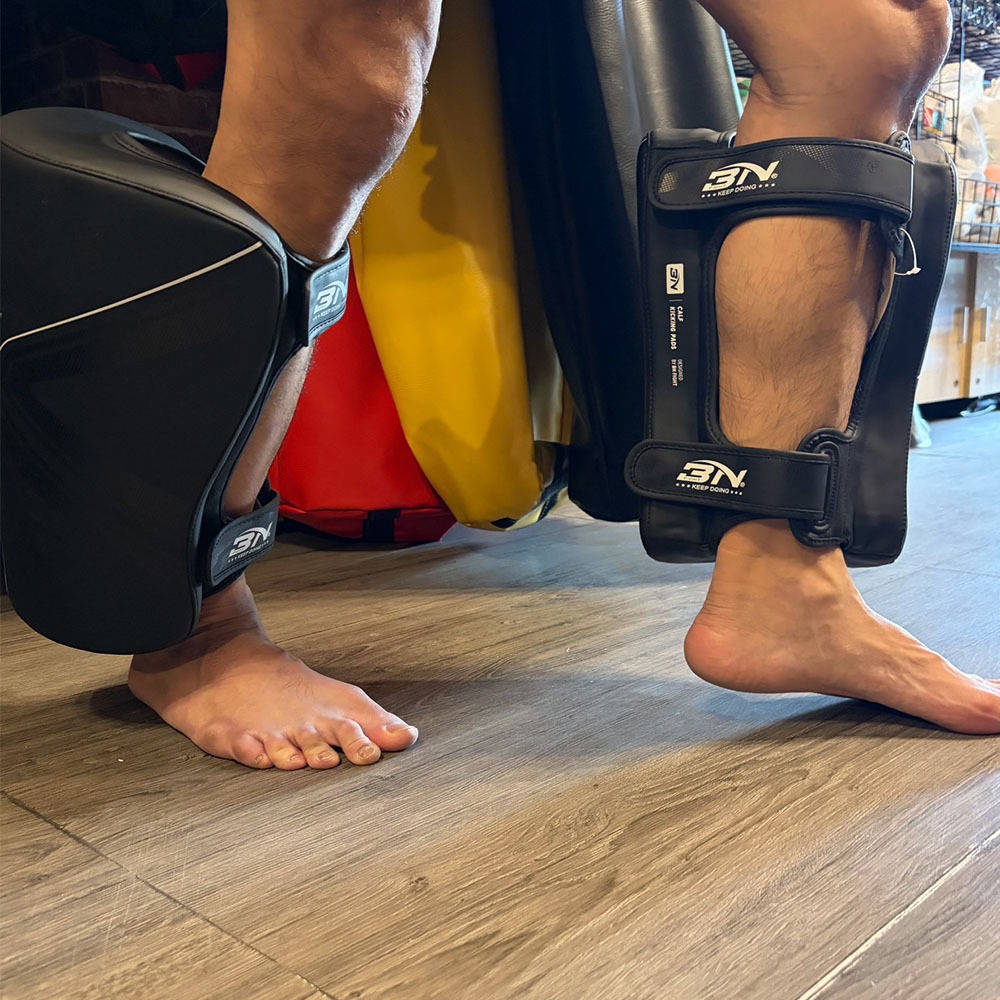 ~子甄彣璟~拳擊 卡夫踢腿靶 泰拳 散打 格鬥 搏擊 護小腿 踢靶 低掃腳靶 訓練腳靶-細節圖3