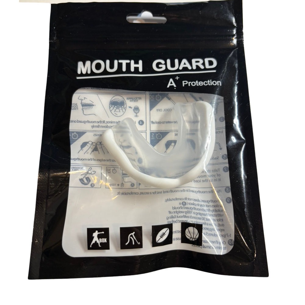 ~子甄彣璟~專業運動牙套 護齒 牙托 食品級 EVA 運動防護 獠牙吸血鬼牙套 籃球 拳擊 格鬥護齒 防撞耐磨-細節圖2