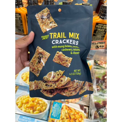 Trader Joe＇s綜合堅果起司餅Trail mix crackers
