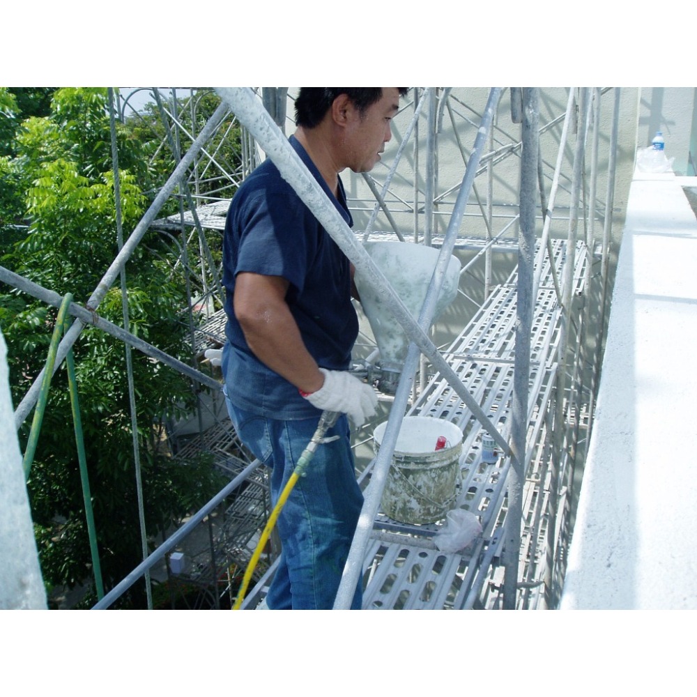 【台灣製造免運】LW-204 水性室外壓克力噴塗介面材–白色 接著用漆 披覆材 仿石天然石接著材料 磁磚水泥面仿石漆打底-細節圖7