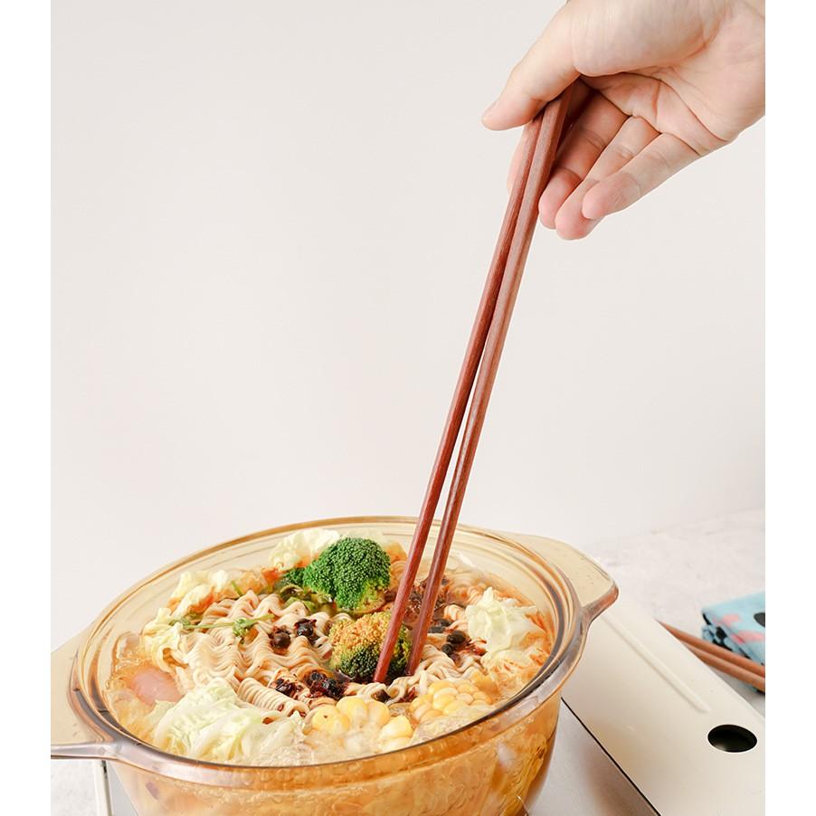 現貨精磨！25/32/42CM稀有無漆紅檀木筷！古早味加長料理公筷~烹飪工具炒菜火鍋筷紅木油炸筷撈麵筷【CH529】-細節圖5