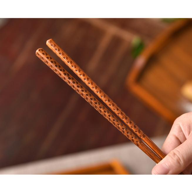 現貨稀！27／22.5CM超推薦加長料理木筷！稻穗花紋火鍋筷公筷日式尖頭筷油炸撈麵單身筷子【CH534】-細節圖4