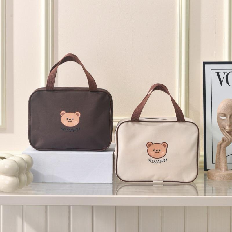 台灣現貨/隔日-小熊大容量收納包 化妝品包 出差包 洗漱包 旅遊包 出差旅行 化妝品收納 運動包 健身包 旅遊包-細節圖3