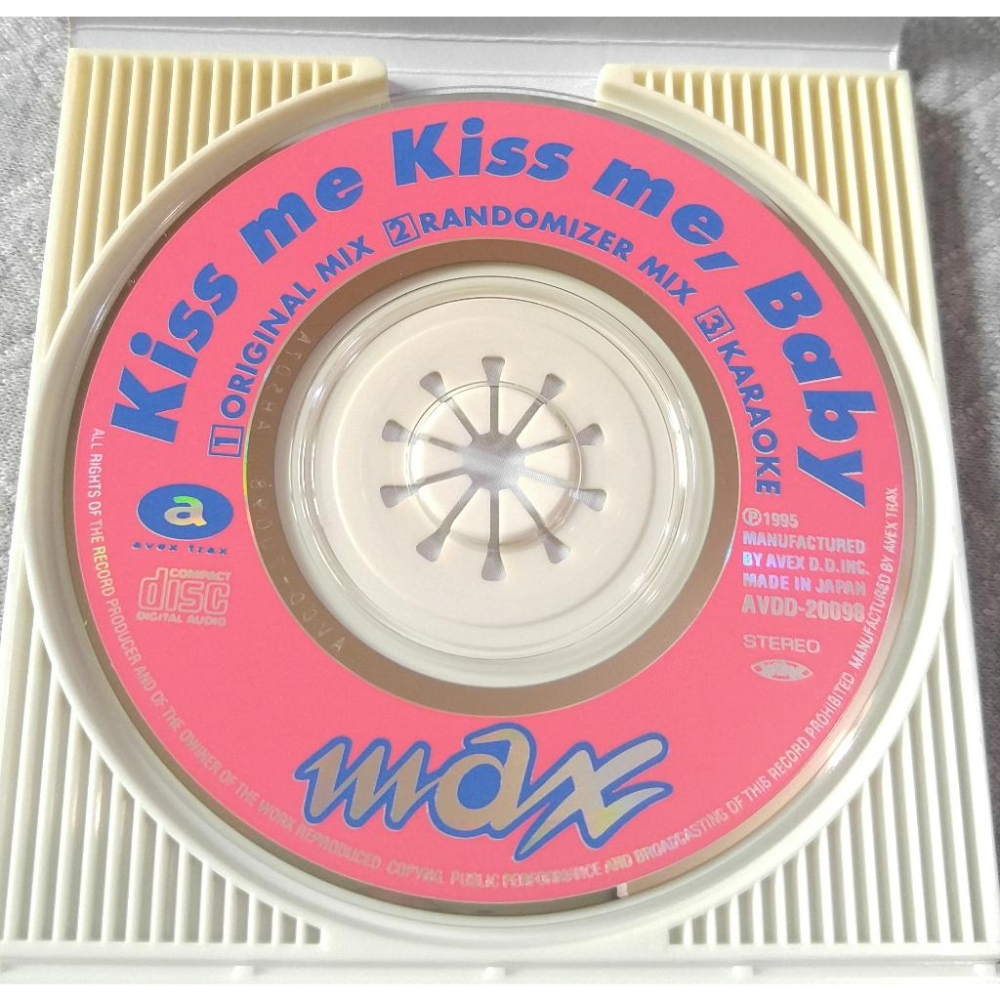 MAX - Kiss me Kiss me , Baby   日版 二手單曲 CD-細節圖4