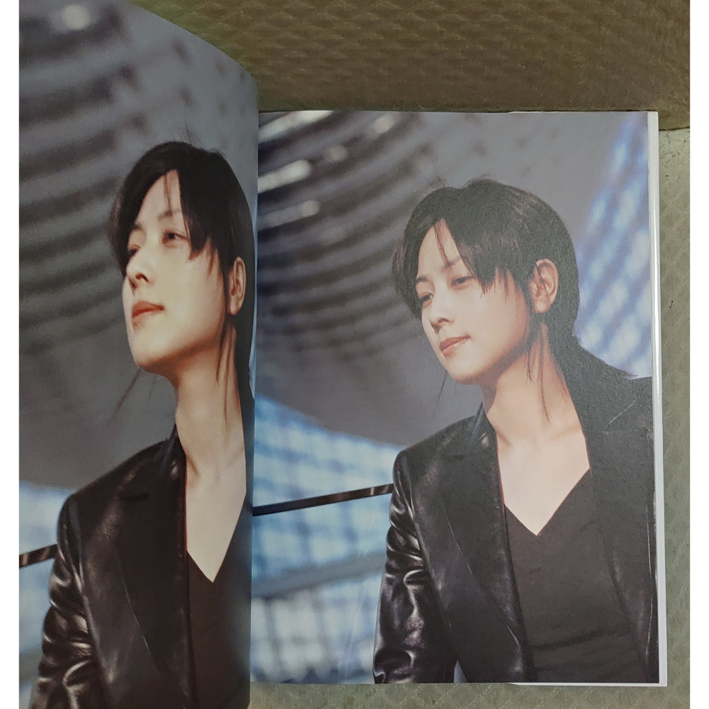ZARD - What Beautiful Moment TOUR (2004演唱會現場販售之場刊)  日版 二手書籍-細節圖8