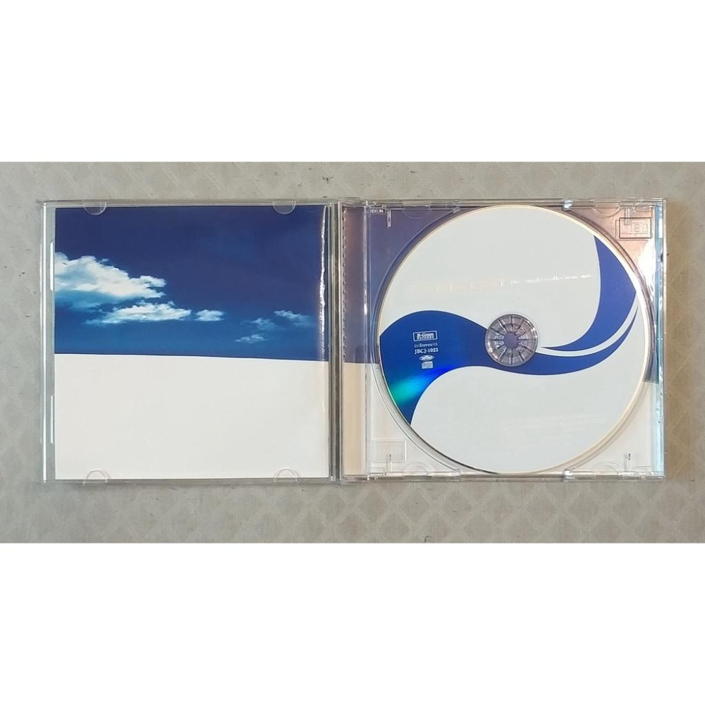 ZARD - ZARD BEST~Single Collection 〜軌跡〜   日版 二手 CD-細節圖3