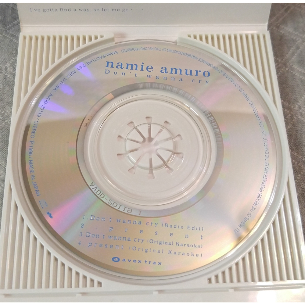 Namie Amuro (安室奈美惠) - Don＇t wanna cry / present 日版 二手單曲 CD