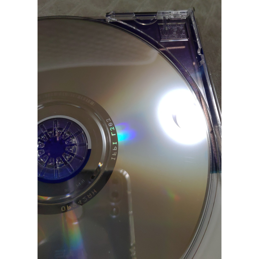 ZARD - ZARD BEST～Single Collection 軌跡～ (含初回限定寫真冊)  日版 二手 CD-細節圖8