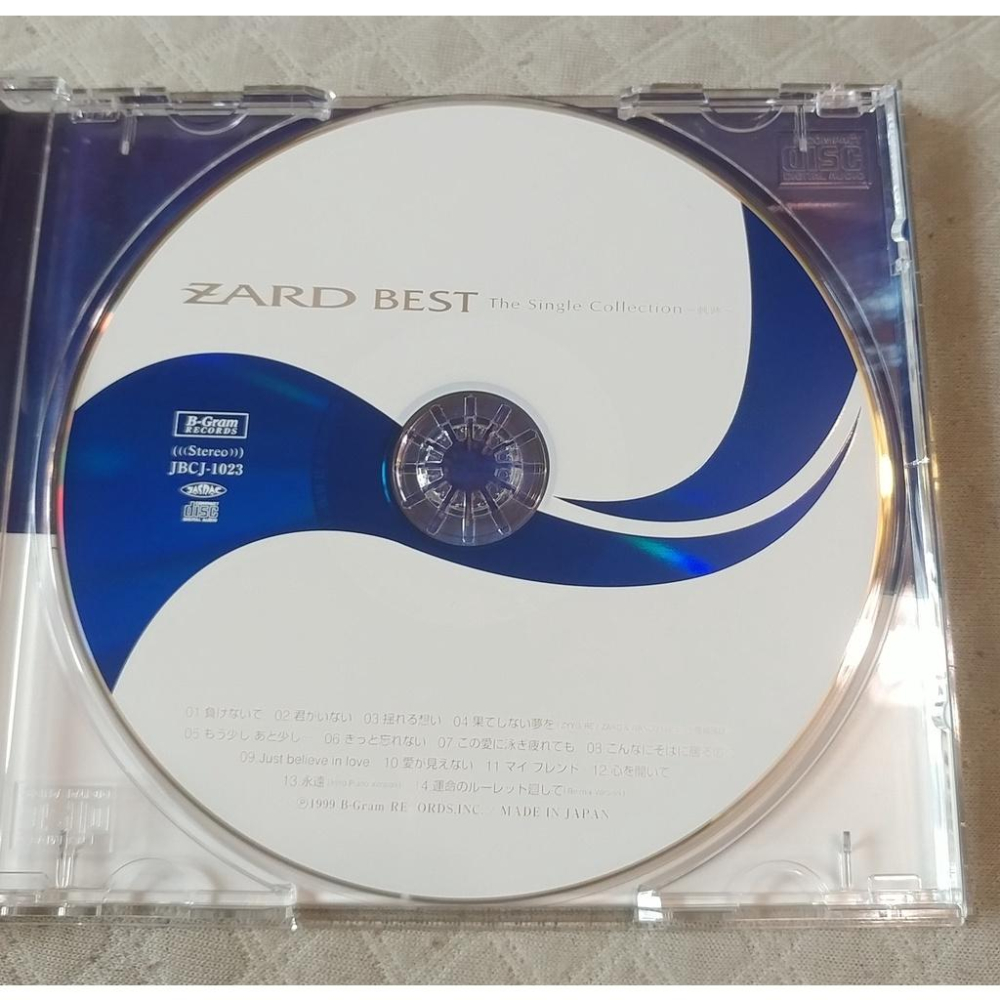 ZARD - ZARD BEST～Single Collection 軌跡～ (含初回限定寫真冊)   日版 二手 CD-細節圖4