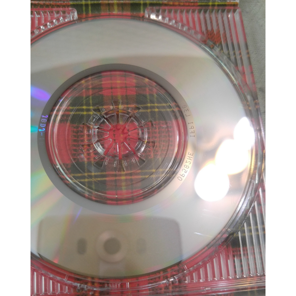 ZARD - サヨナラは今もこの胸に居ます   日版 二手單曲 CD-細節圖7