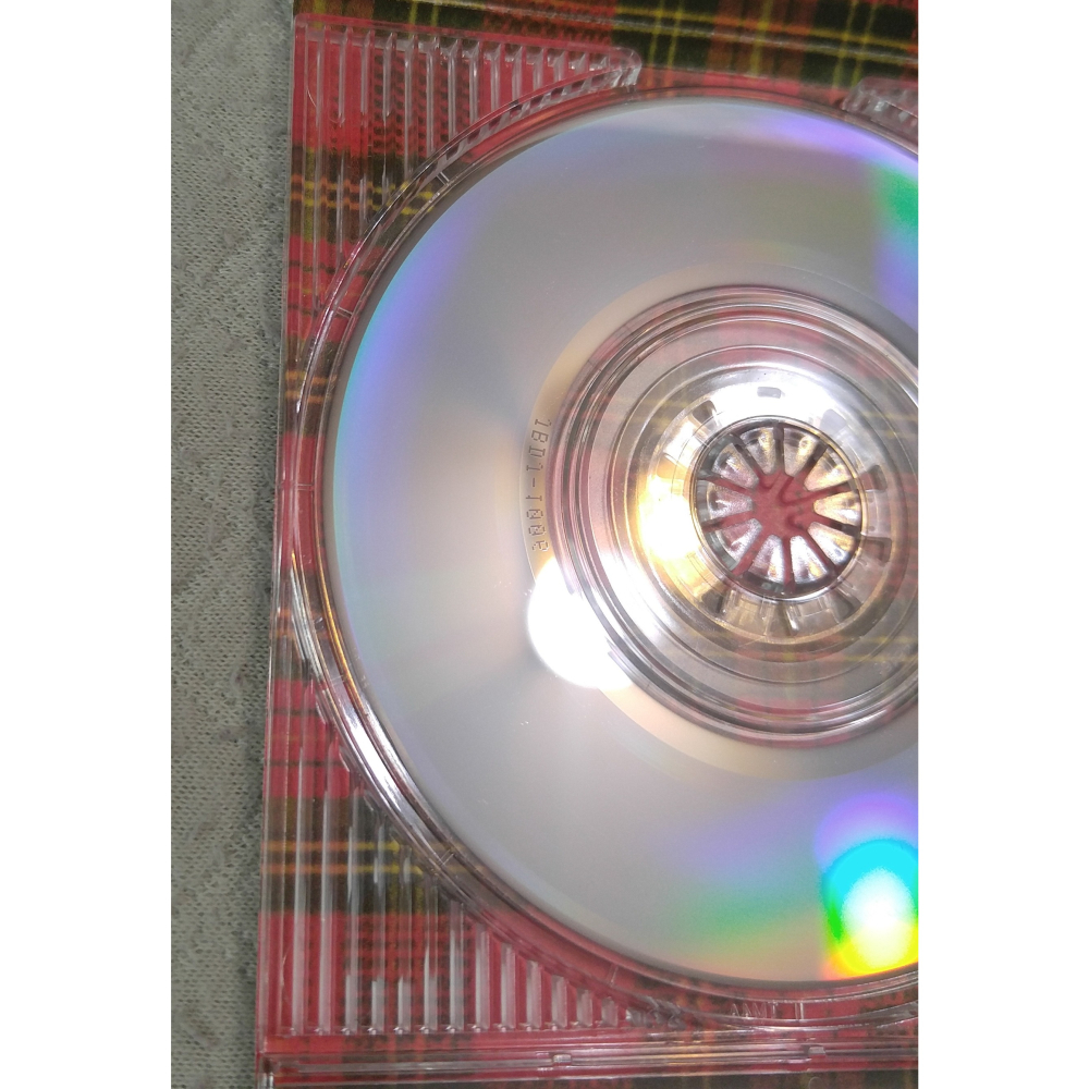 ZARD - サヨナラは今もこの胸に居ます   日版 二手單曲 CD-細節圖8