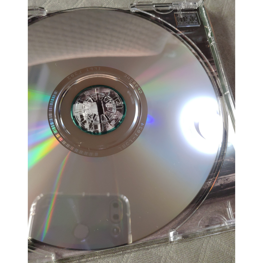 ZARD - ZARD BEST～Request Memorial (含初回特典月曆)   日版 二手 CD-細節圖5