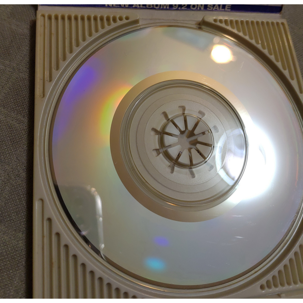 ZARD - 眠れない夜を抱いて (2)   日版 二手單曲 CD-細節圖7