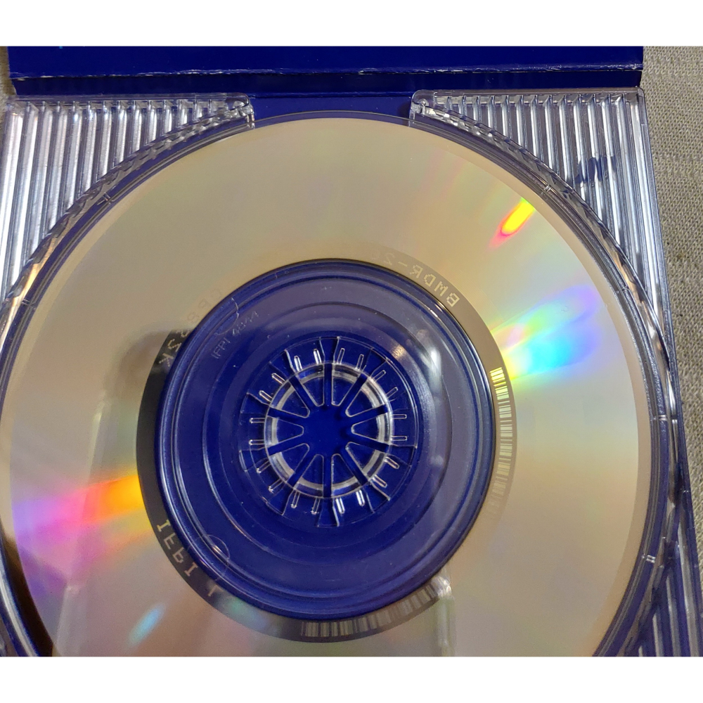 B＇z - さまよえる蒼い弾丸 (2)    日版 二手單曲 CD-細節圖7