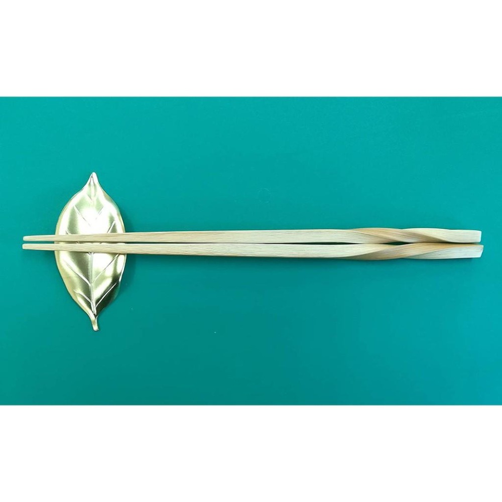 「 日本製 MIJ 筷架 山茶 樹葉 造型 一組2件  」★ Zammu日本雜貨-細節圖5