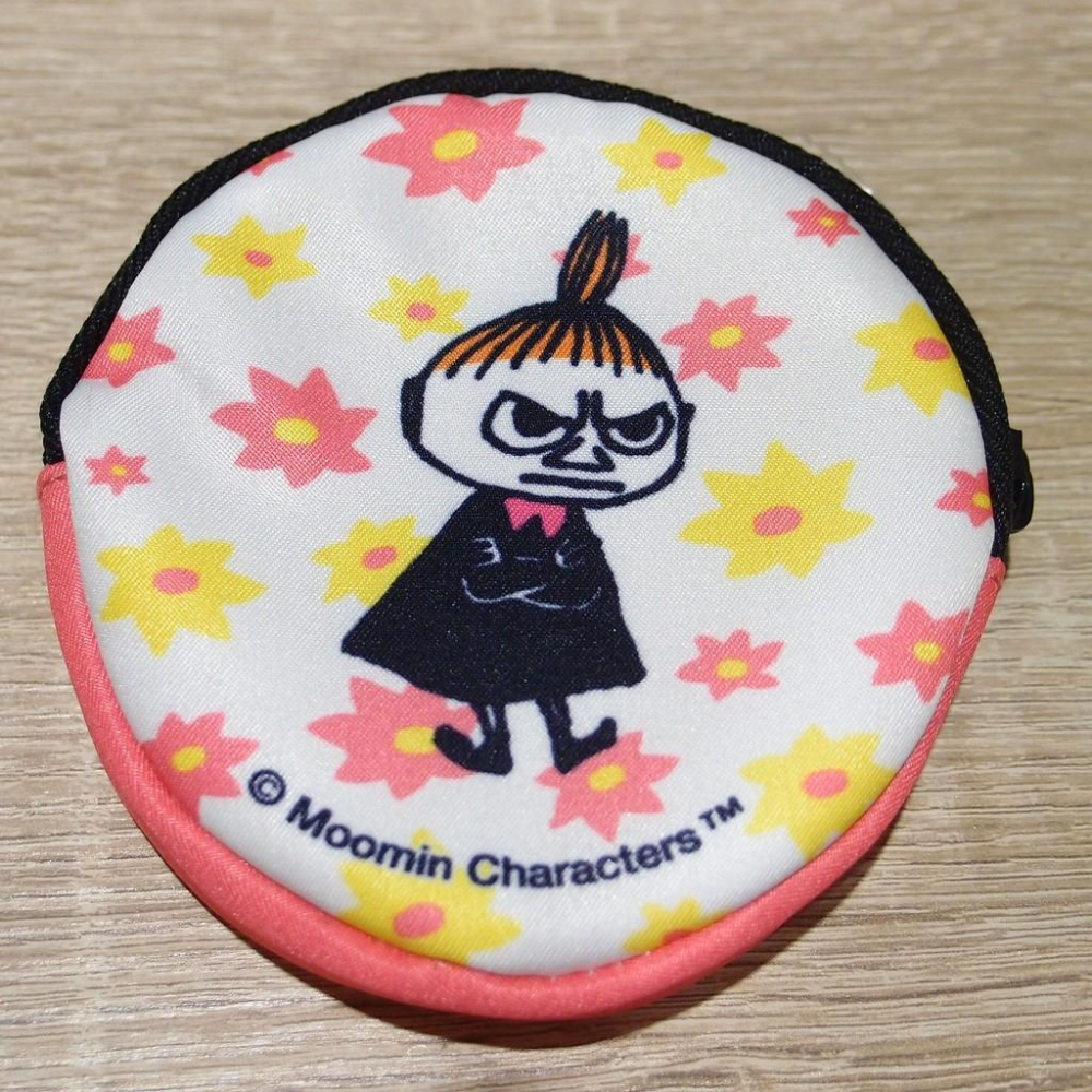 「 嚕嚕米 MOOMIN 慕敏 姆明 小不點 零錢包 日本原裝正版 花朵與小不點 」★ Zammu日本雜貨-細節圖2