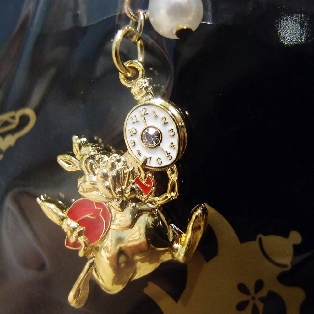 【 東京迪士尼 愛麗絲 蝴蝶結 手機吊飾 三件組   】★ Zammu日本雜貨-細節圖2