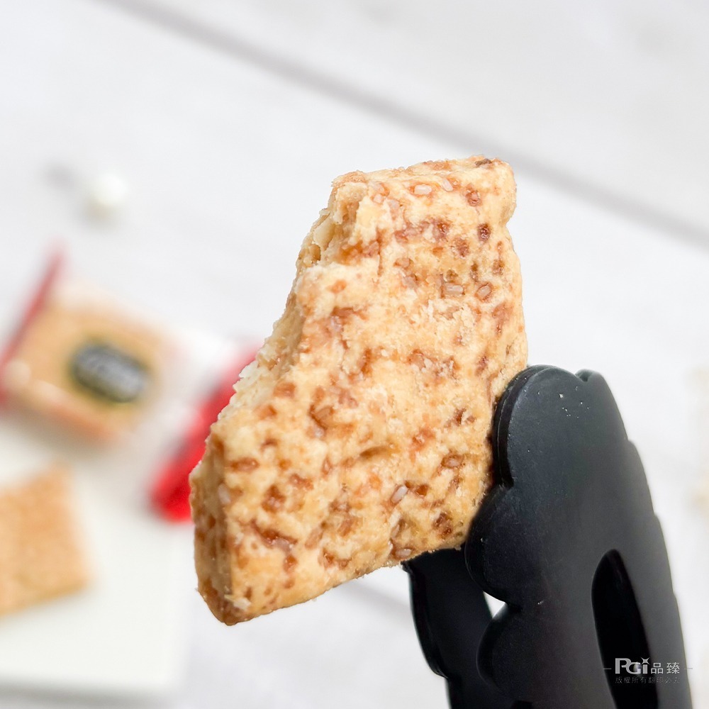 【巧益】脆皮澎鬆鹹蛋黃方格酥(蛋素)(150g)-細節圖4