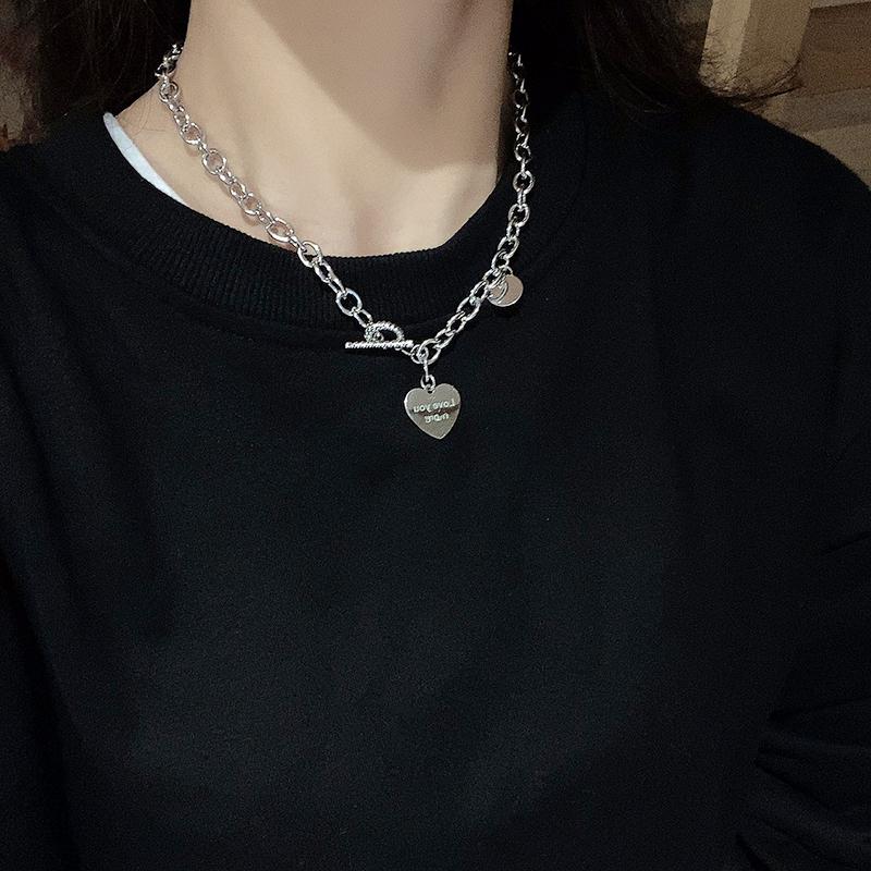 🎀(新品上市 現貨在台)T字釦愛心鋼鈦項鍊 飾品 可甜美可個性🎀-細節圖7