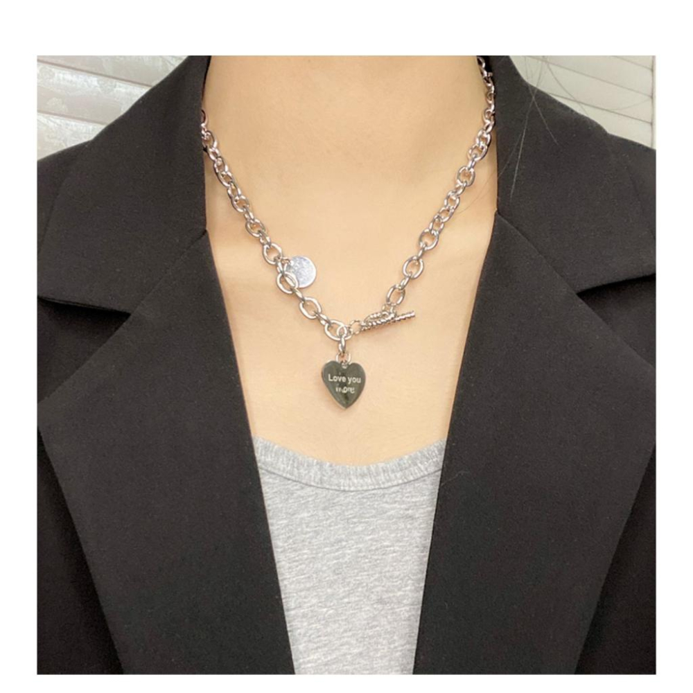 🎀(新品上市 現貨在台)T字釦愛心鋼鈦項鍊 飾品 可甜美可個性🎀-細節圖9