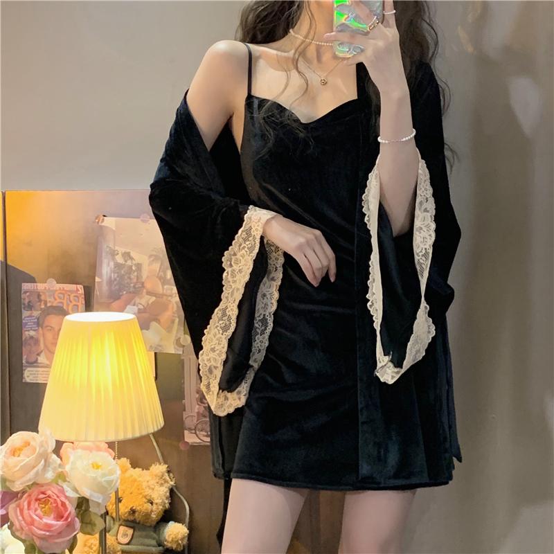 🎀(新品上市 限時特價)性感蕾絲金絲絨 超值二件式居家服 睡衣+睡袍套裝🎀-細節圖7