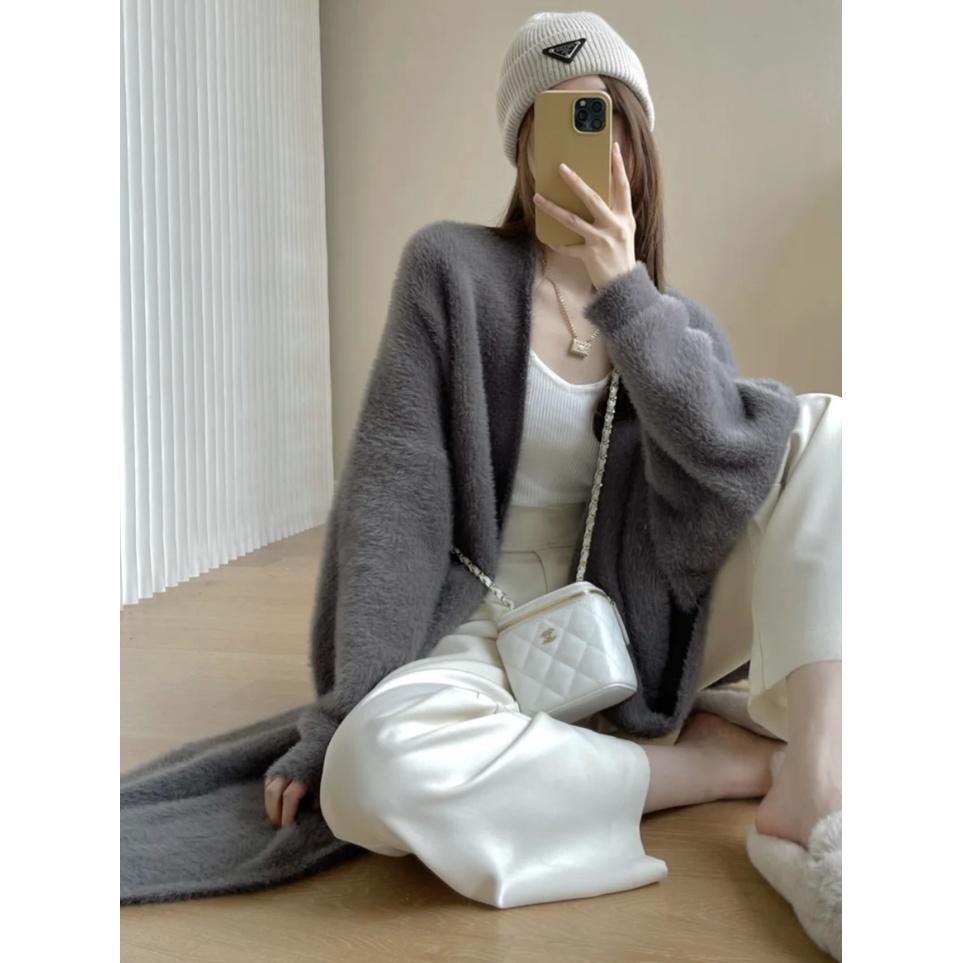 🎀(新品上市 限時特價)尖叫~必收 巨星氣場 寬鬆超長貂绒毛衣外套🎀-細節圖4