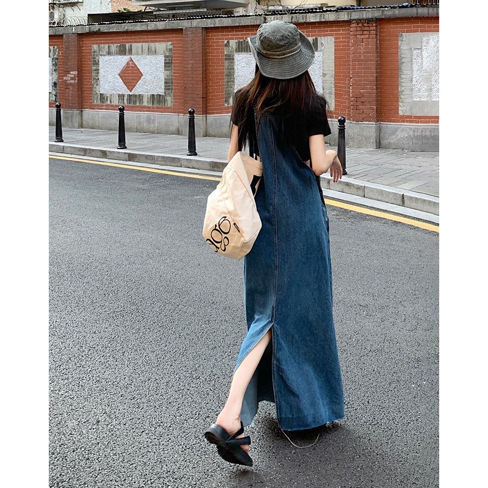 🎀(前十件特價399)復古牛仔毛邊寬鬆顯瘦 吊帶裙 背心裙 韓版設計 牛仔裙 連身裙 長款洋裝 百搭實穿 街頭 洋裝-細節圖10