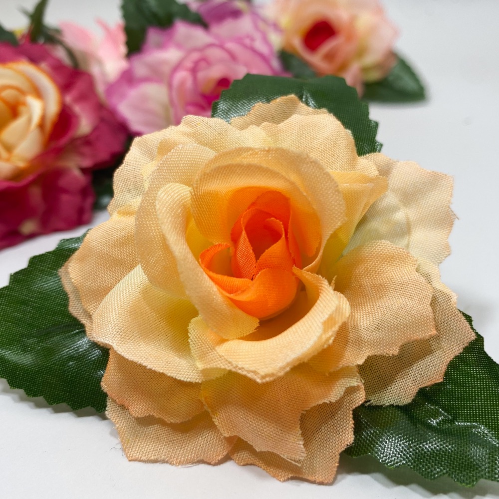 七彩混裝玫瑰花 塑膠花 乾燥花  仿真花 假花 人造花 婚宴 菜盤裝飾 點綴 辦桌擺飾 擺盤 冷盤 盤飾 拍攝道具 背景-細節圖4