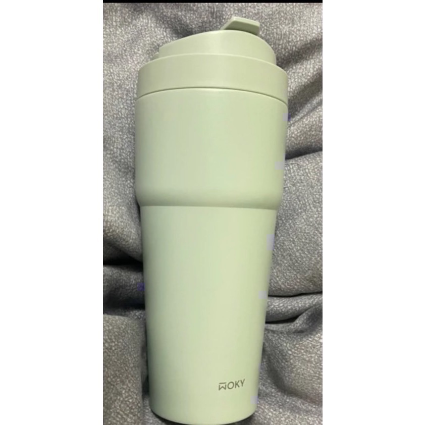 ￼【WOKY 沃廚】-[●●] 渾圓杯770ml(附1隻矽膠吸管)-細節圖5