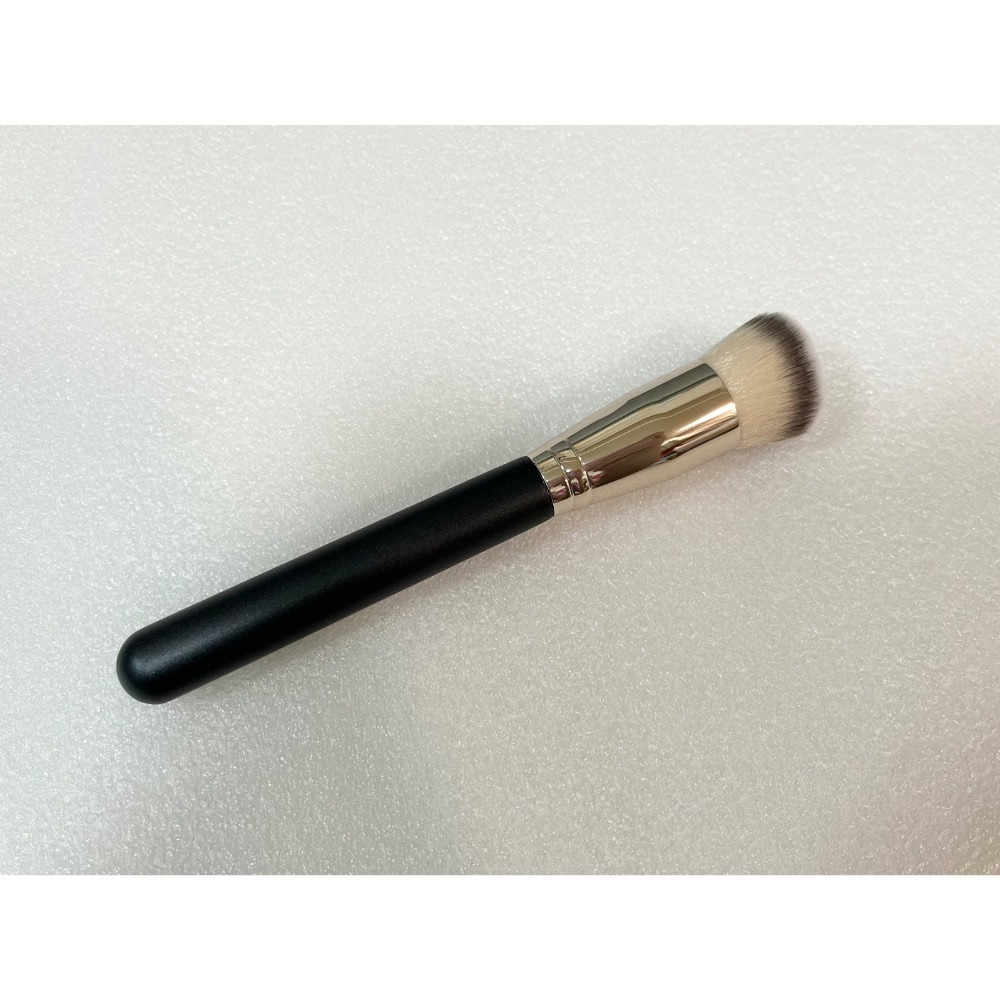 maybelline 媚比琳 斜頭粉底刷-細節圖2