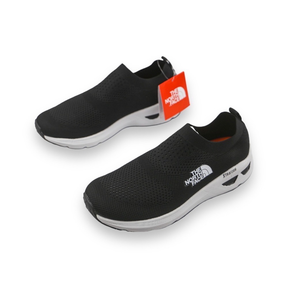 👟The North Face XTRAFOAM 黑色 抓地耐磨輕便休閒鞋/飛織透氣襪子鞋-細節圖2