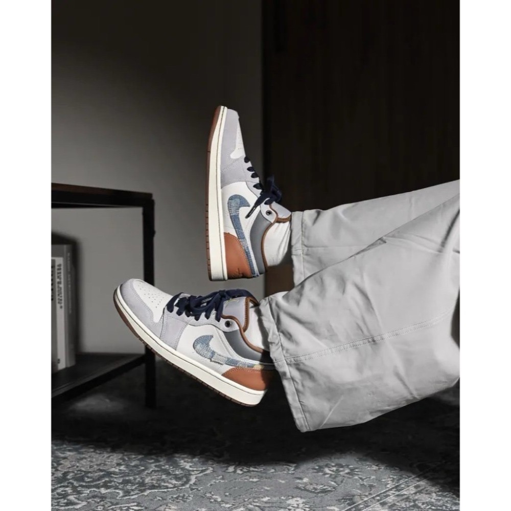 👟Air Jordan 1 Low SE 椰奶/琥珀棕色/星光藍/灰棕邊白底/灰棕白FZ5042-041-細節圖3