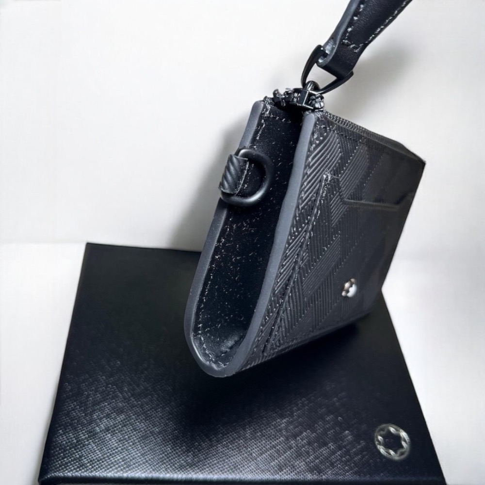👜MONTBLANC萬寶龍 EXTREME 風尚系列 3.0 鑰匙收納包4卡式Black 黑色 防刮材質小錢包-細節圖9