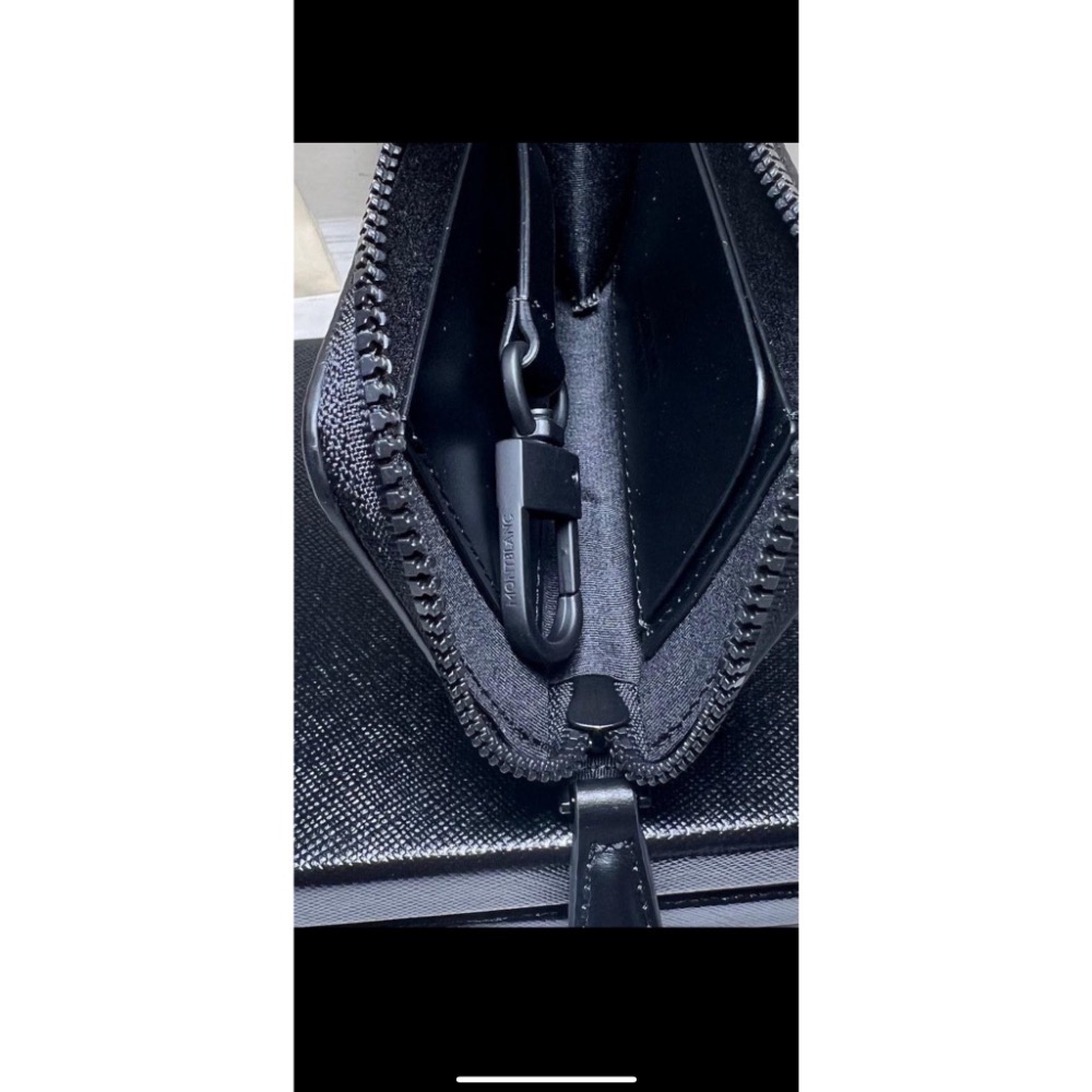 👜MONTBLANC萬寶龍 EXTREME 風尚系列 3.0 鑰匙收納包4卡式Black 黑色 防刮材質小錢包-細節圖10
