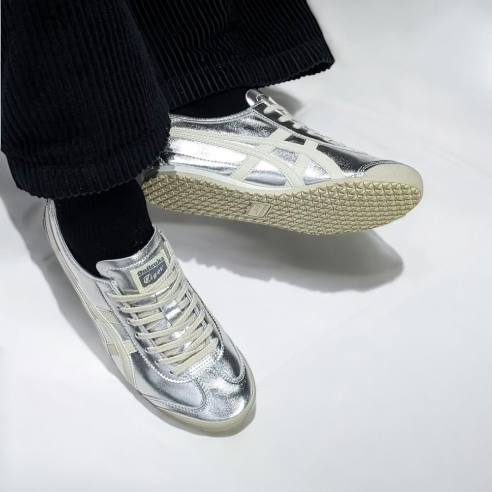 👟Onitsuka Tiger 鬼塚虎MEXICO 66™ 金屬系列 亮面平底運動鞋｜墨西哥｜德訓鞋｜平底鞋｜休閒鞋-細節圖11