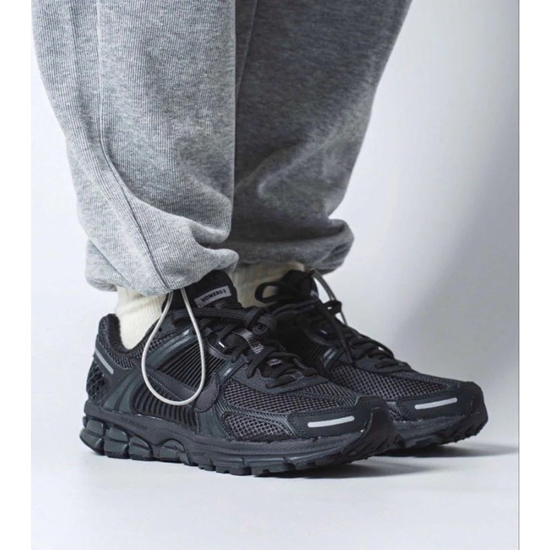 👟NIKE Zoom Vomero 5 Anthracite無菸煤｜炭黑｜運動鞋｜休閒鞋｜復古｜百搭神鞋｜厚底增高-細節圖3
