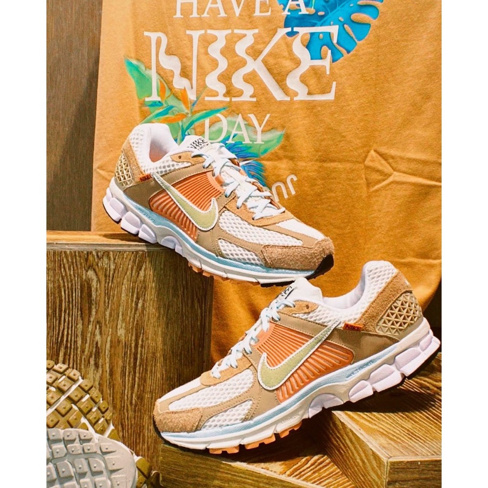 👟NIKE Zoom Vomero 5 HAVE A NIKE DAY｜橘棕｜綠勾｜運動鞋｜休閒鞋｜復古｜百搭神鞋-細節圖3