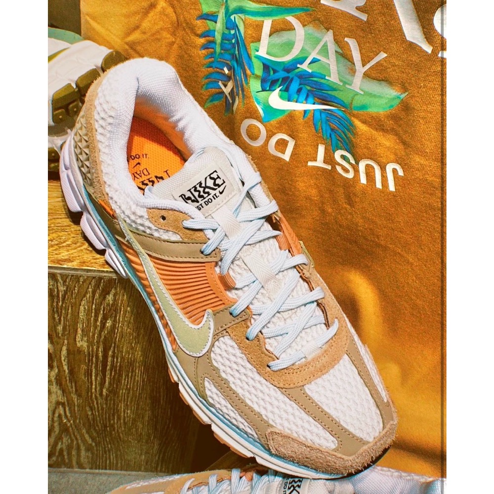 👟NIKE Zoom Vomero 5 HAVE A NIKE DAY｜橘棕｜綠勾｜運動鞋｜休閒鞋｜復古｜百搭神鞋-細節圖4