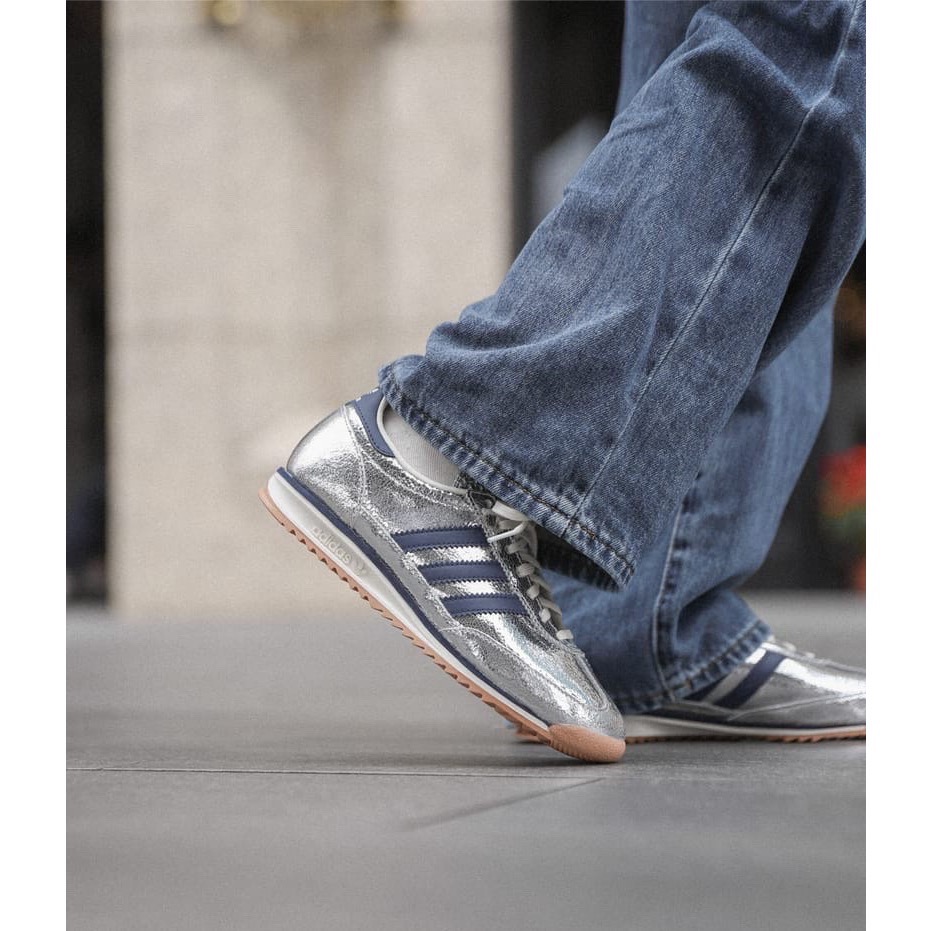 👟adidas SL 72 OG 休閒鞋 JH8654 銀藍色｜銀色｜海軍藍｜金屬色｜皮革｜平底鞋｜德訓鞋 男女通用款-細節圖4